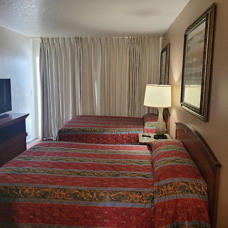 Queens Lodge Motel 웨스트 팜 비치 외부 사진